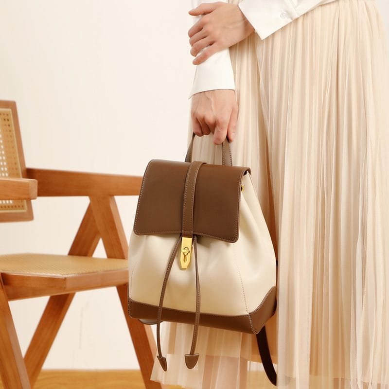 High Quality Women Vintage Full Grain Cowhide Leather Office Laptop College Backpack Article: BPKW-FL002